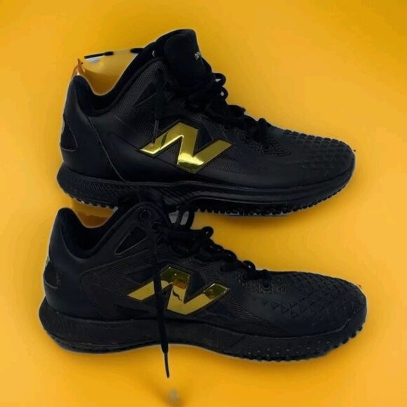 New Balance FuelCell Ohtani 1 Trainer Men Sz 9.5 Black/Gold Fantastic Condition - Picture 2 of 7
